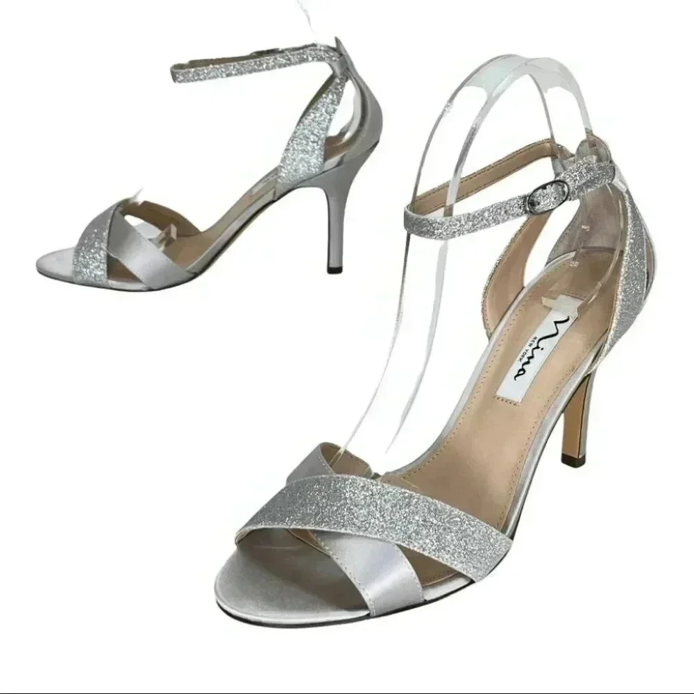 Nina Venus Silver Satin Fabric Glitter Accent Womens Heels Size 9M